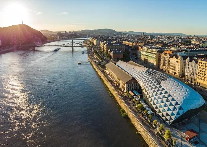 Stylish In The Heart Of Budapešť