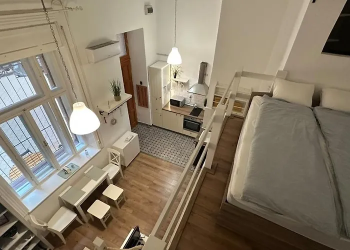 Stylish In The Heart Of Budapešť
